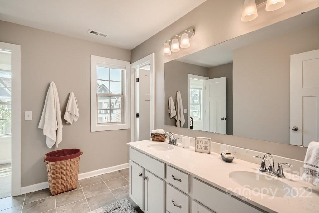 13323 Caite Ridge Road Davidson, NC 28036 - Photo 17 of 25 Gallery Image 17
