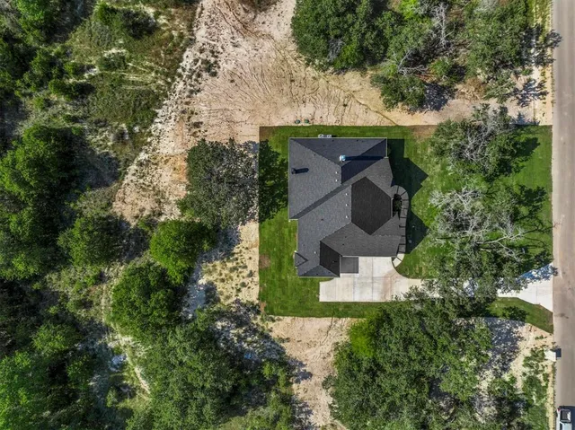 $684,900 | 1064 Glenoaks Drive, Weatherford, TX 76088