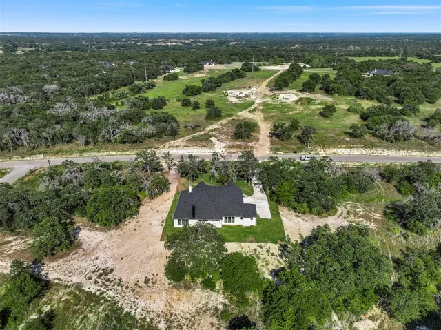 $684,900 | 1064 Glenoaks Drive, Weatherford, TX 76088