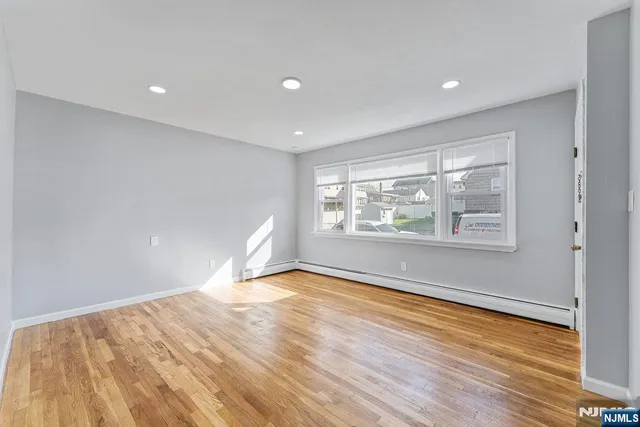 $2,800 | 301 High Street, Unit 1, North Arlington, NJ 07031