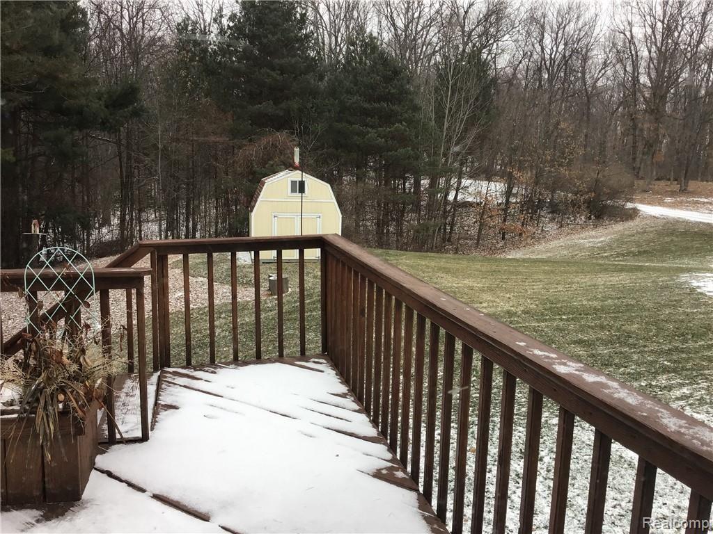 4820 Davison Road Lapeer, MI 48446 - Photo 20 of 23 IMG_0872.jpg