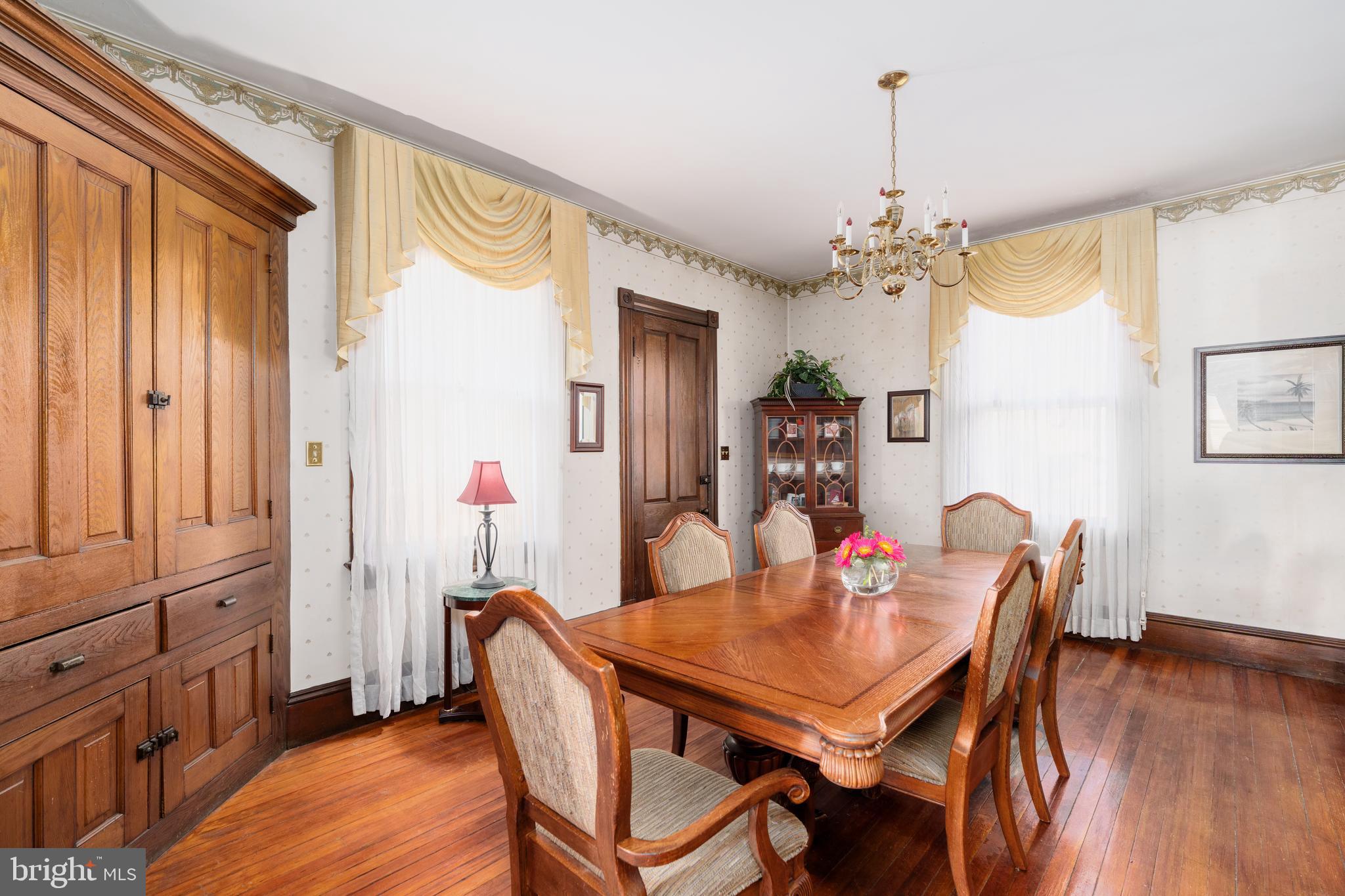 237 East Main Street Elkton, MD 21921 - Photo 9 of 15 Dining room