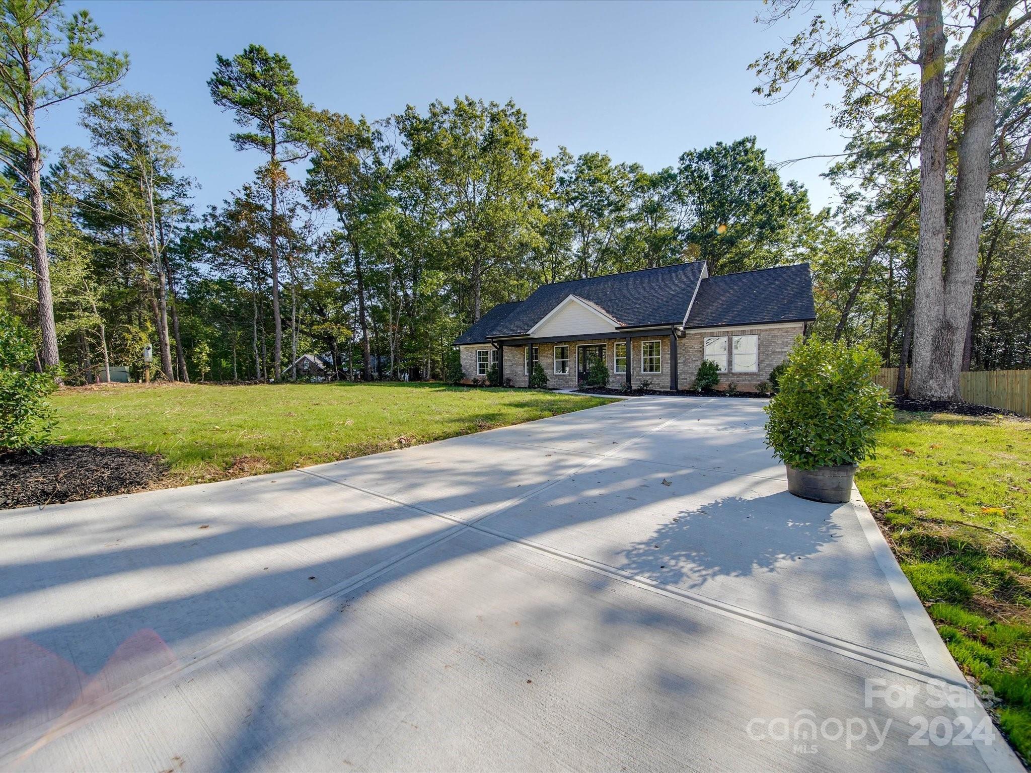 40 Ridgecrest Avenue Peachland, NC 28133 - Photo 3 of 37 Gallery Image 3