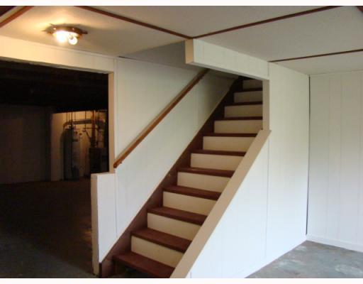 560 McMichael Road Pittsburgh, PA 15205 - Photo 13 of 18 Den/Family/Great Room.