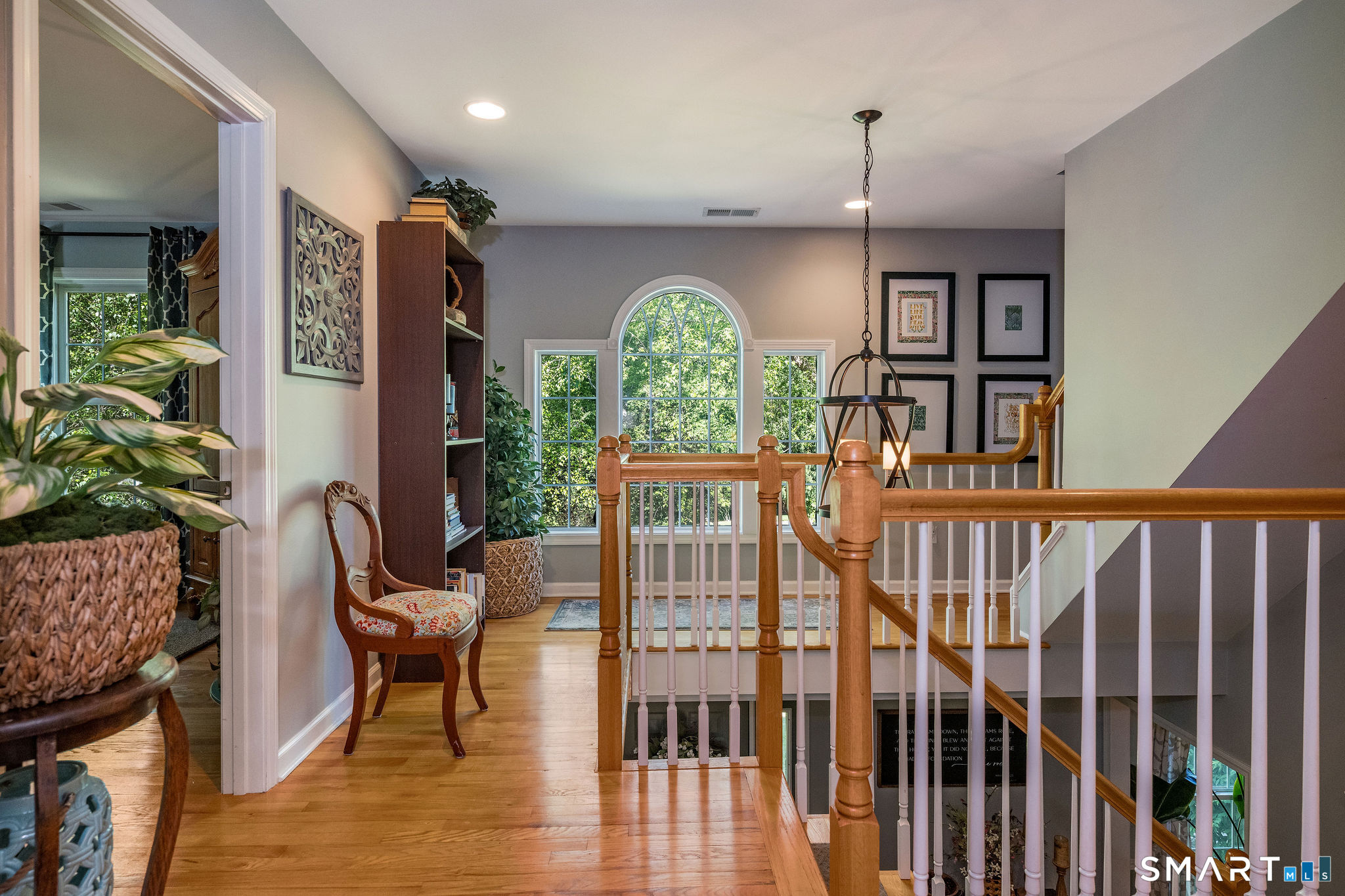 29 Buell Hill Road Killingworth, CT 06419 - Photo 22 of 38 2nd Floor Landing.