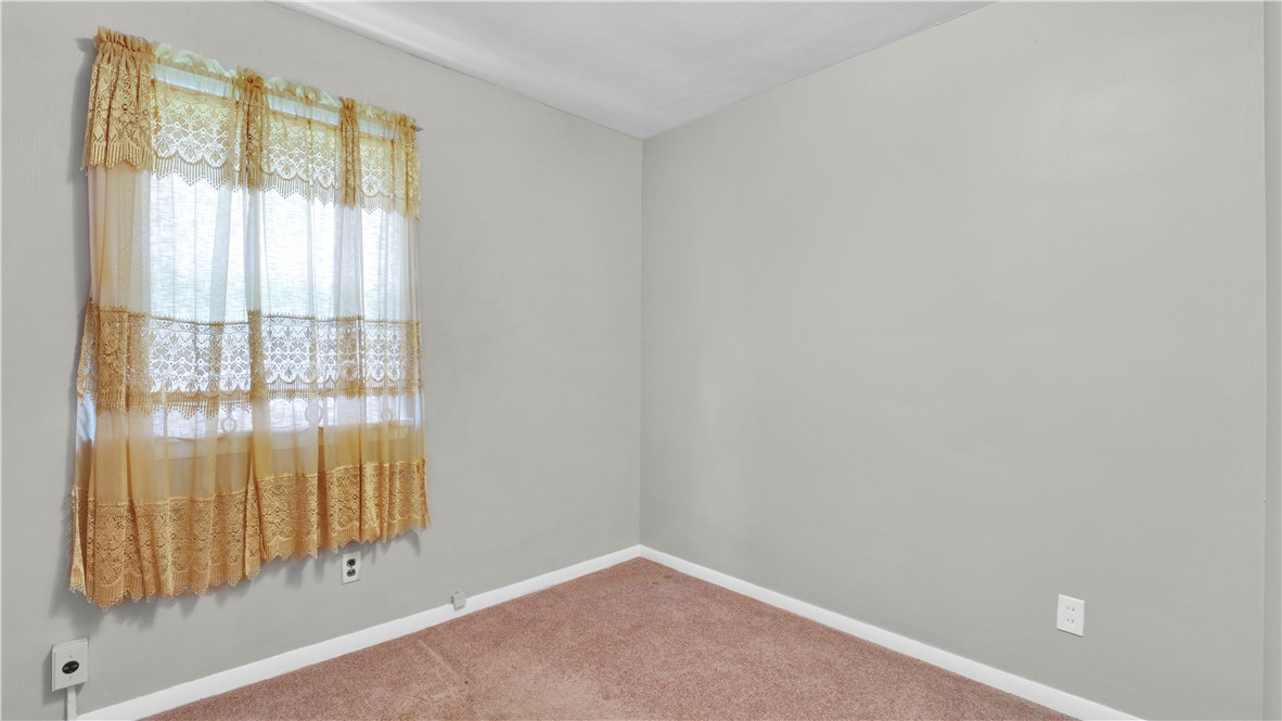 74 Dunn Street Rochester, NY 14621 - Photo 18 of 23
