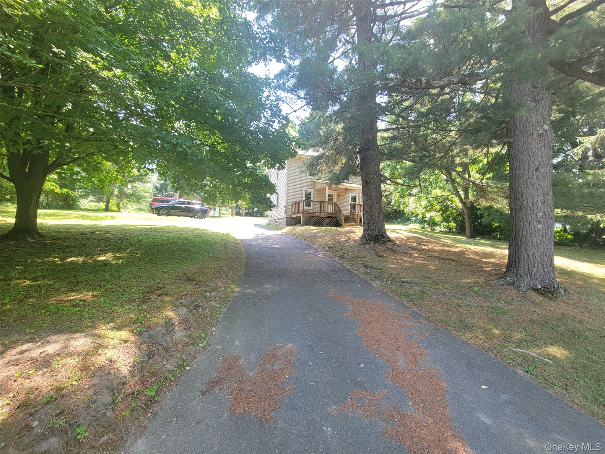 3 Albertson Road Marlboro, NY 12542 - Photo 6 of 34