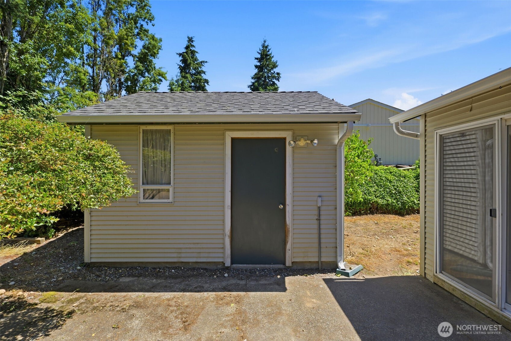 842 Southwest 305th Street Federal Way, WA 98023 - Photo 25 of 35