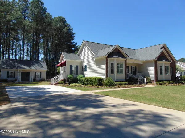 $369,900 | 1667 Timberlane Drive, Nashville, NC 27856