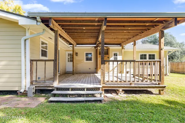 $250,000 | 134 Antigua Drive, Lafayette, LA 70503