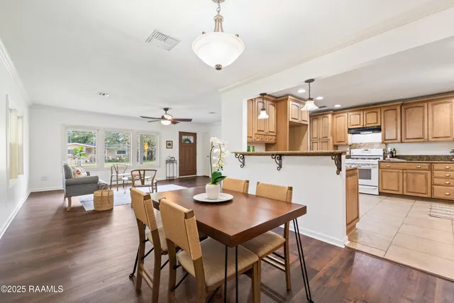 $250,000 | 134 Antigua Drive, Lafayette, LA 70503