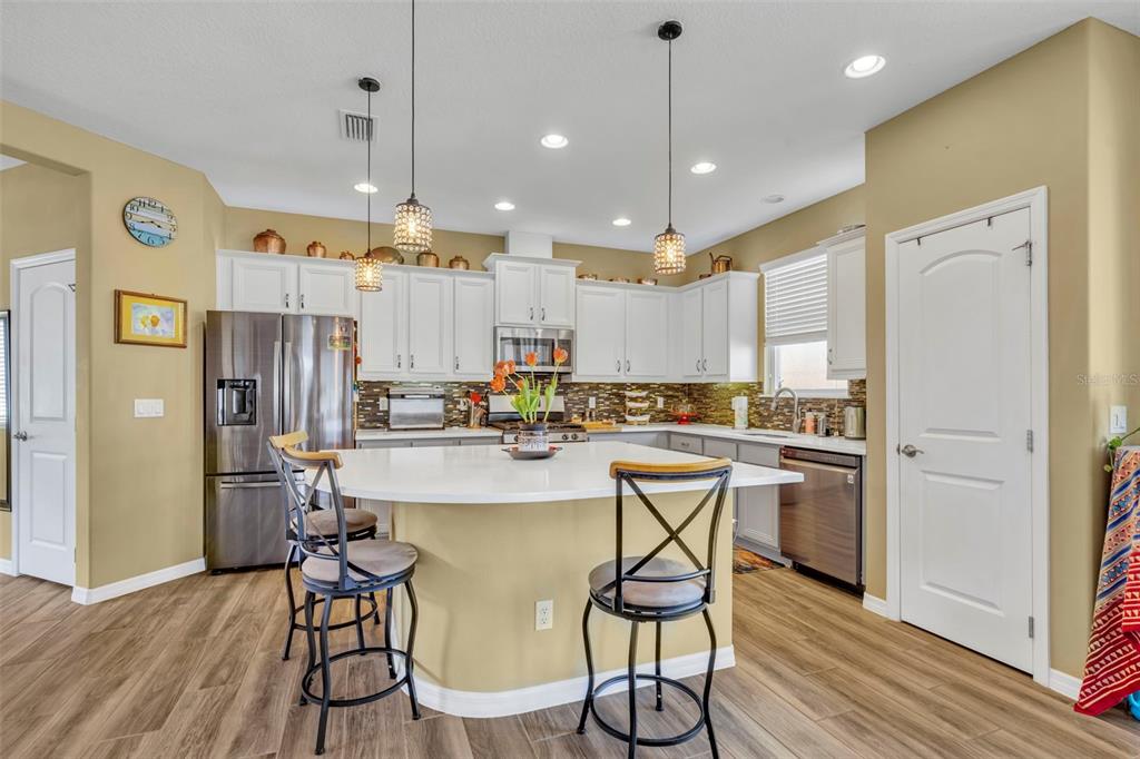 88 Bayou Bend Road Groveland, FL 34736 - Photo 10 of 63