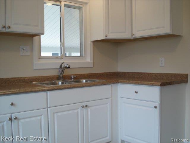 20516 Wick Road Taylor, MI 48180 - Photo 5 of 9 20516 Wick 006