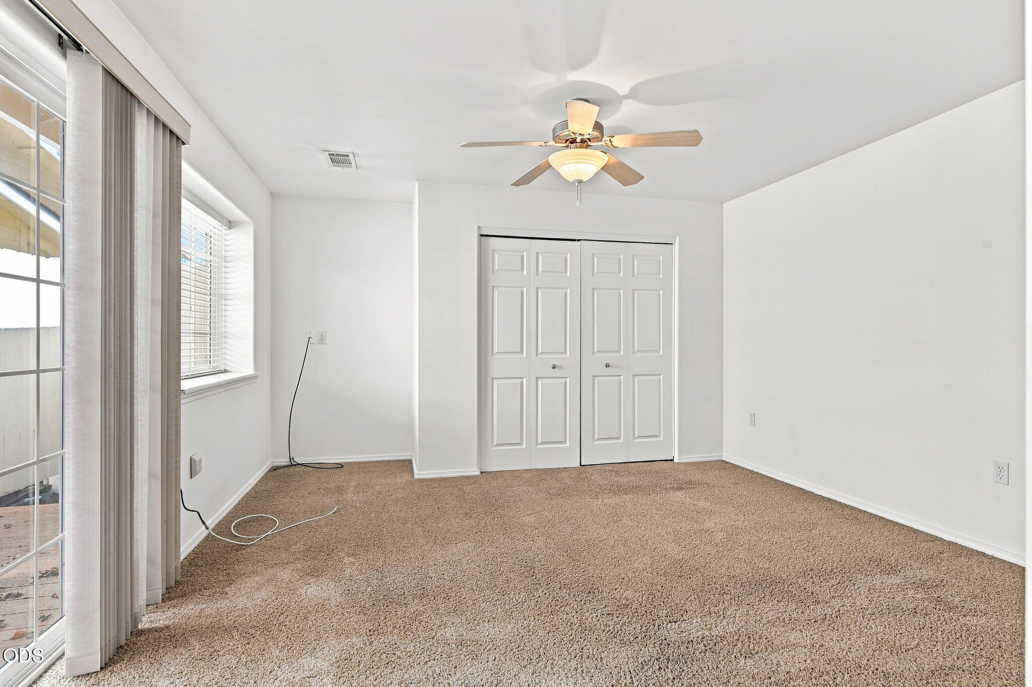 3036 Southwest University Road, Unit 30363038 Grants Pass, OR 97527 - Photo 12 of 24 Gallery Image 12