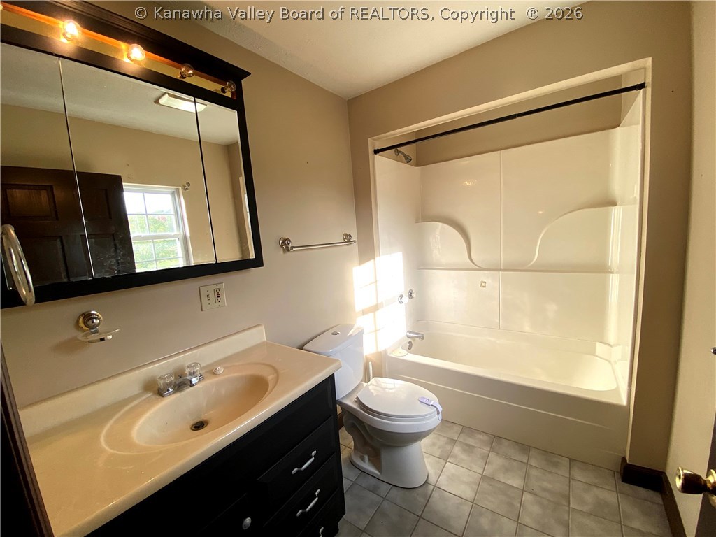 12167 Ripley Road Point Pleasant, WV 25550 - Photo 18 of 34 Gallery Image 18