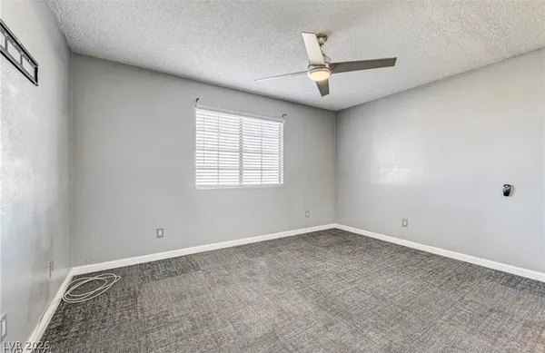 $1,400 | 5220 Mission Carmel Lane, Unit 107, Las Vegas, NV 89107