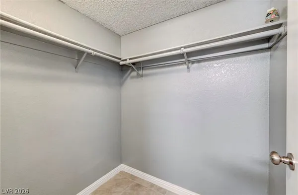 $1,400 | 5220 Mission Carmel Lane, Unit 107, Las Vegas, NV 89107
