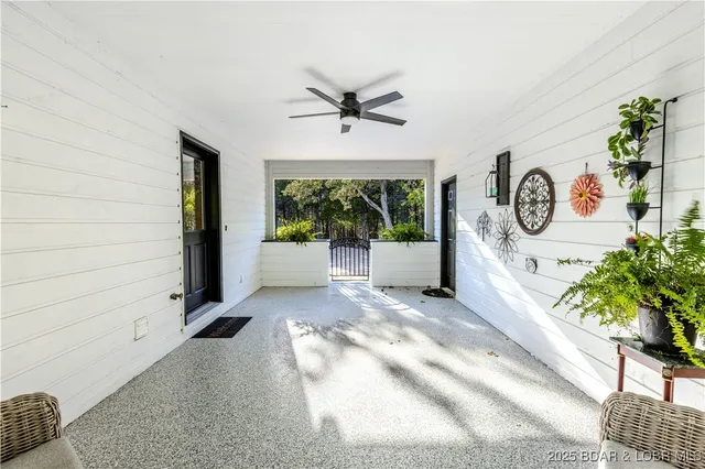 $699,000 | 270 Country Club Shores Road, Camdenton, MO 65020