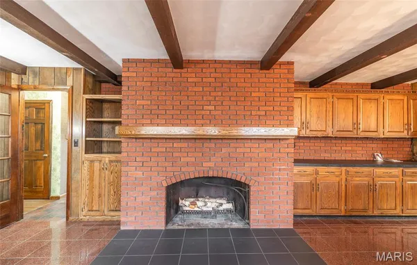 $1,484,000 | 16470 Maries Road 521, Rolla, MO 65401