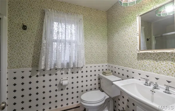 $1,484,000 | 16470 Maries Road 521, Rolla, MO 65401