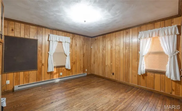 $1,484,000 | 16470 Maries Road 521, Rolla, MO 65401