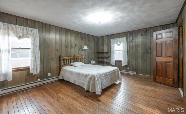 $1,484,000 | 16470 Maries Road 521, Rolla, MO 65401