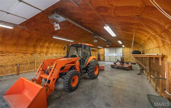 $1,484,000 | 16470 Maries Road 521, Rolla, MO 65401