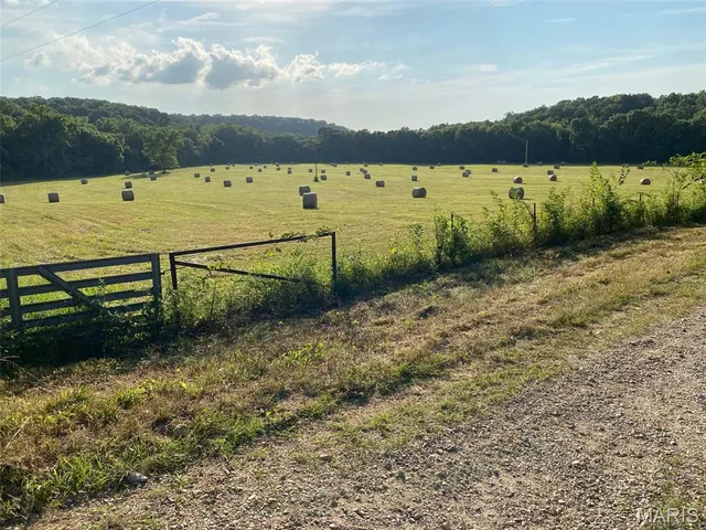 $1,484,000 | 16470 Maries Road 521, Rolla, MO 65401