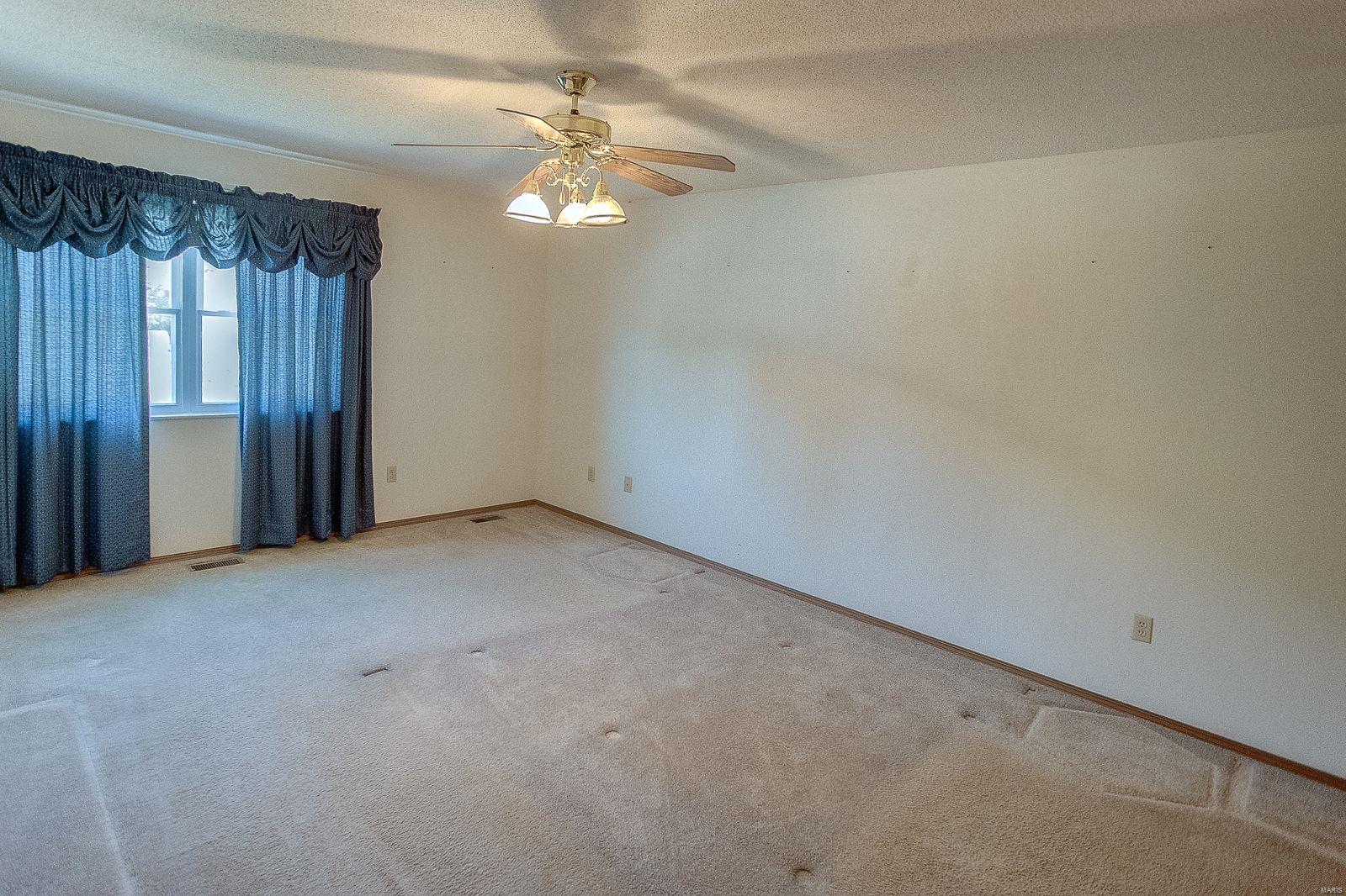 78 Sugarmill Road Troy, IL 62294 - Photo 21 of 48 Gallery Image 21