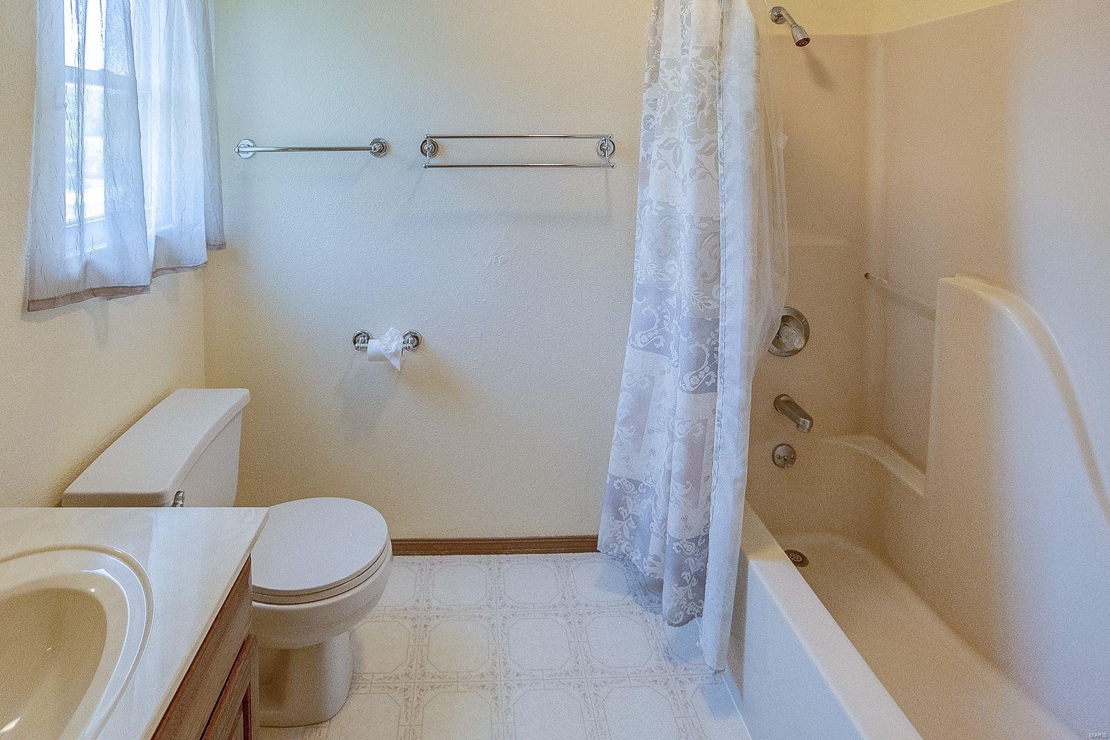 78 Sugarmill Road Troy, IL 62294 - Photo 22 of 48 Gallery Image 22