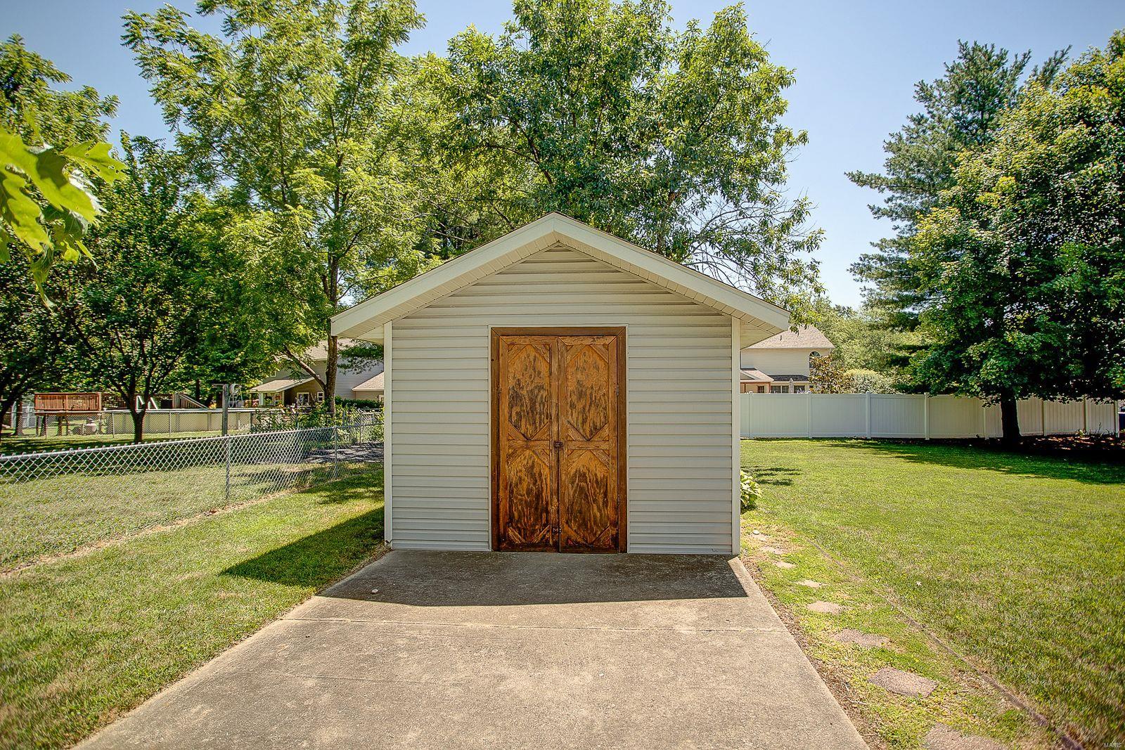 78 Sugarmill Road Troy, IL 62294 - Photo 38 of 48 Gallery Image 38