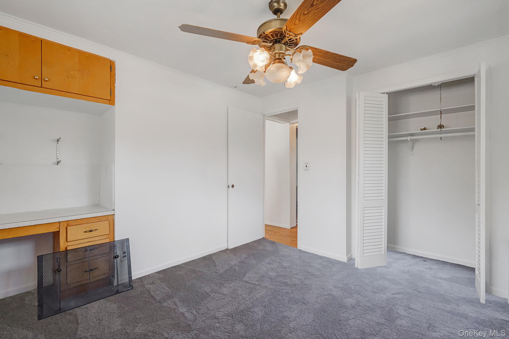 15 Community Road Coram, NY 11727 - Photo 23 of 48