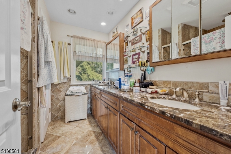 29 Farview Road Millburn, NJ 07041 - Photo 18 of 25