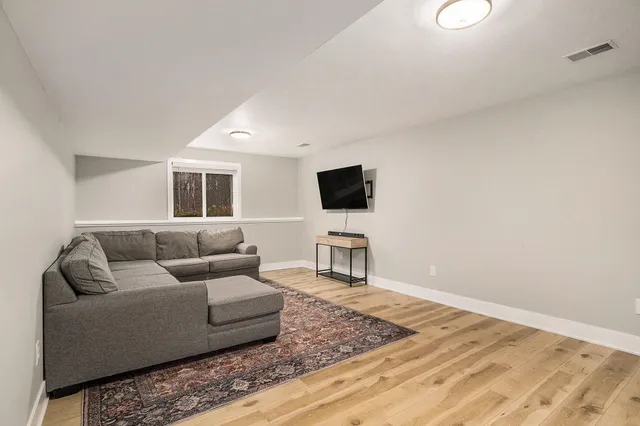 $549,900 | 5928 Preservation Drive, Hamilton, MI 49419