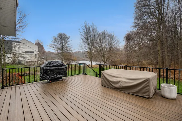 $549,900 | 5928 Preservation Drive, Hamilton, MI 49419