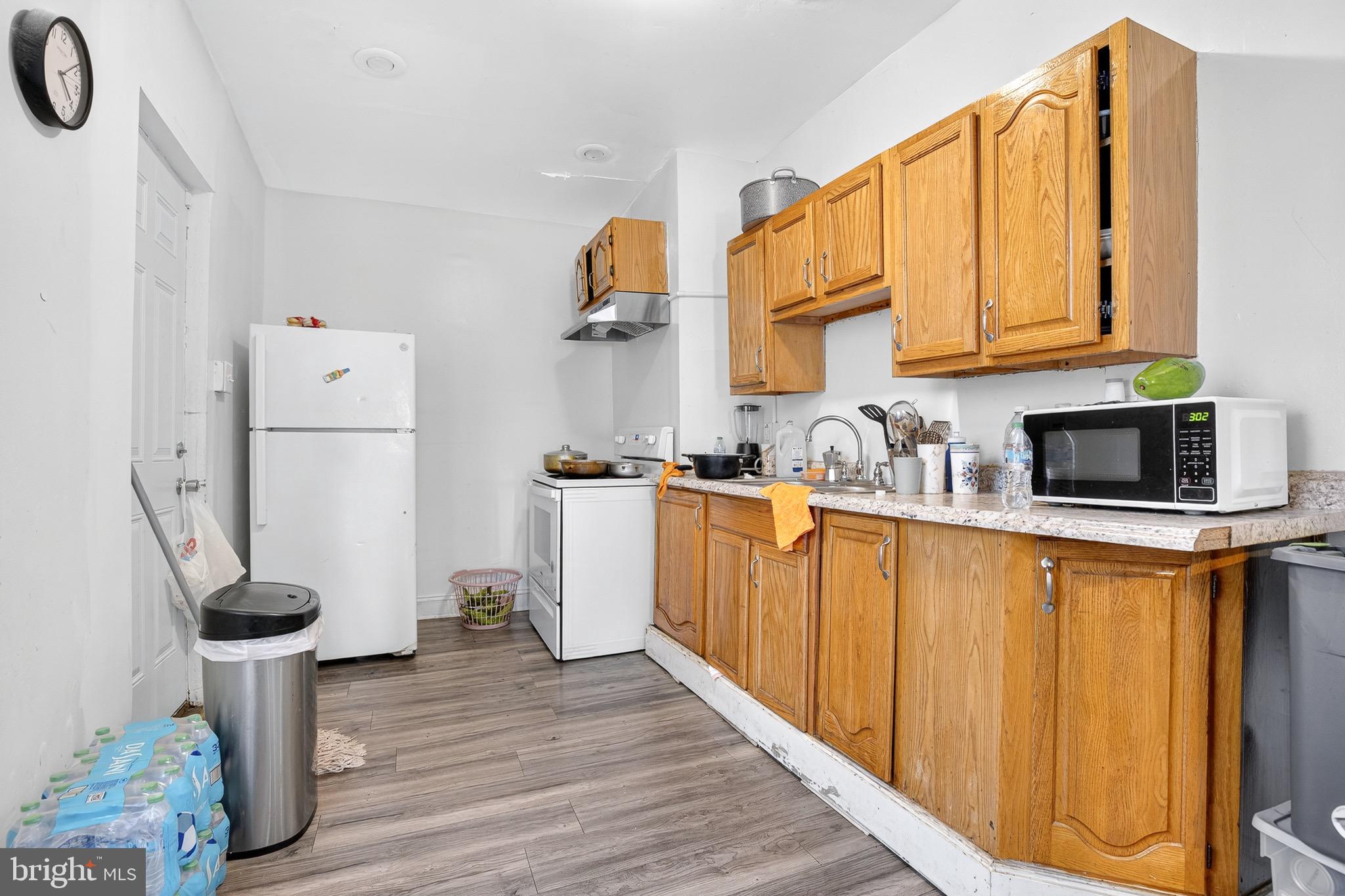 29 North 12th Street Harrisburg, PA 17103 - Photo 8 of 32