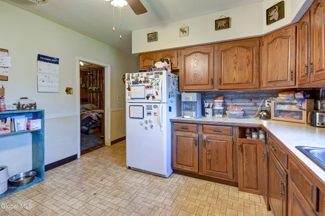 $215,000 | 176 Florida Avenue, Amsterdam, NY 12010