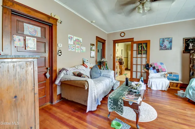 $215,000 | 176 Florida Avenue, Amsterdam, NY 12010