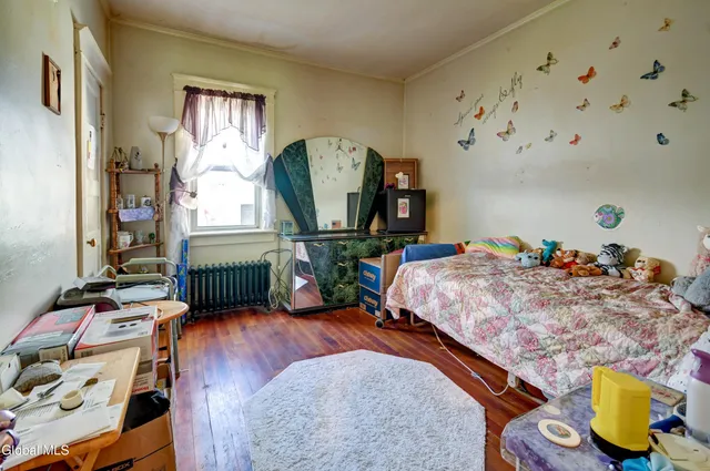 $215,000 | 176 Florida Avenue, Amsterdam, NY 12010