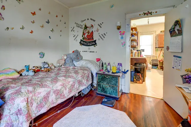 $215,000 | 176 Florida Avenue, Amsterdam, NY 12010