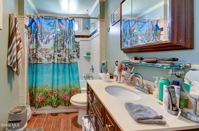 $215,000 | 176 Florida Avenue, Amsterdam, NY 12010