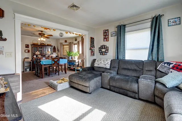 $215,000 | 176 Florida Avenue, Amsterdam, NY 12010