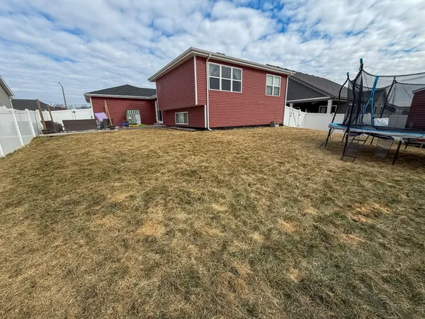 $379,900 | 2303 Spring Run Lane, Lowell, IN 46356