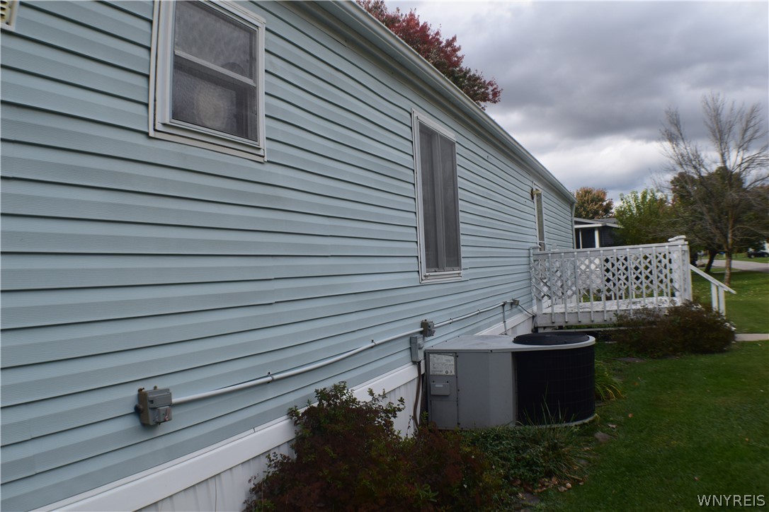 6249 Corwin Station Newfane, NY 14108 - Photo 3 of 6 RIGHT SIDE