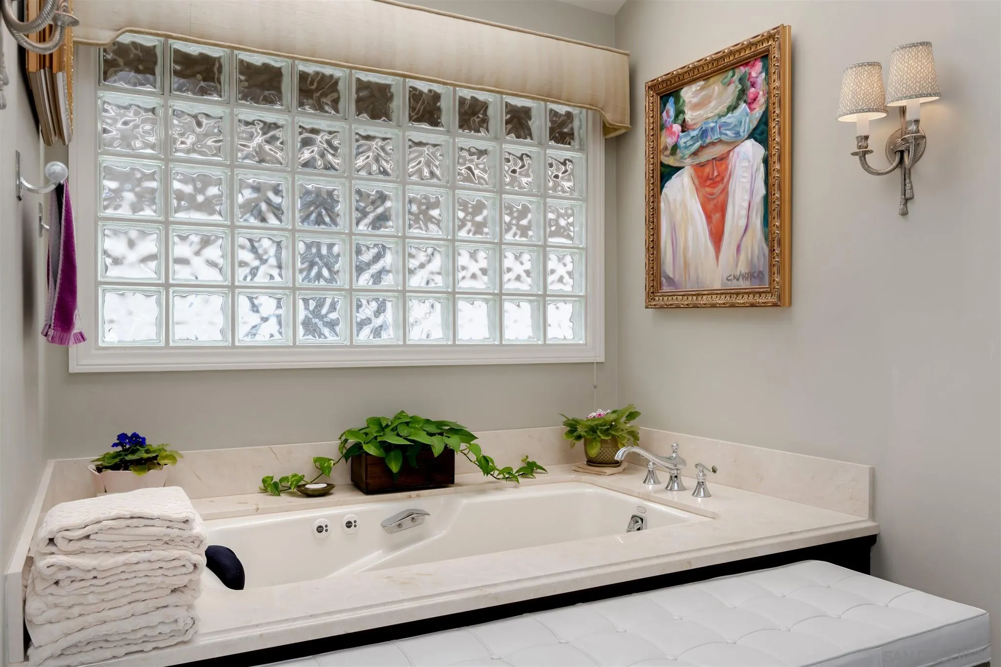 12 Buccaneer Way Coronado, CA 92118 - Photo 21 of 34 a bathroom with a sink and a mirror