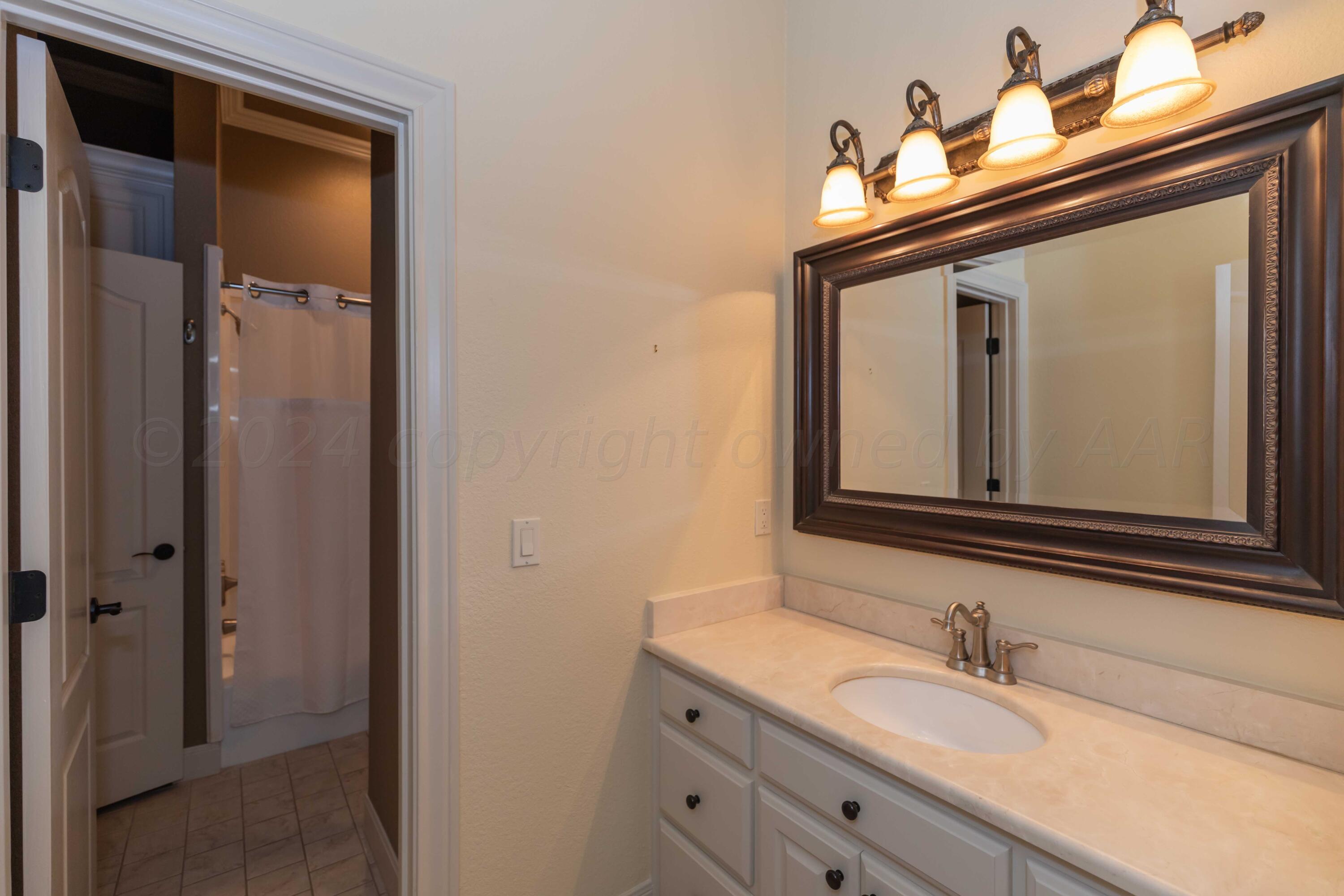 17 Cypress Point Amarillo, TX 79124 - Photo 28 of 72 BATHROOM 2 VIEW 2