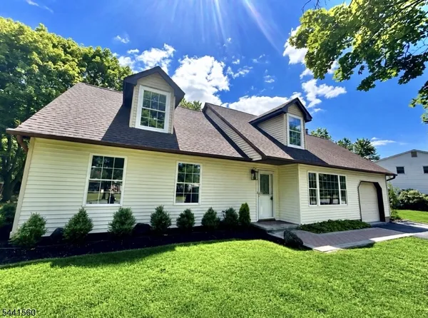$4,500 | 17 Londonderry Drive, Flemington, NJ 08822