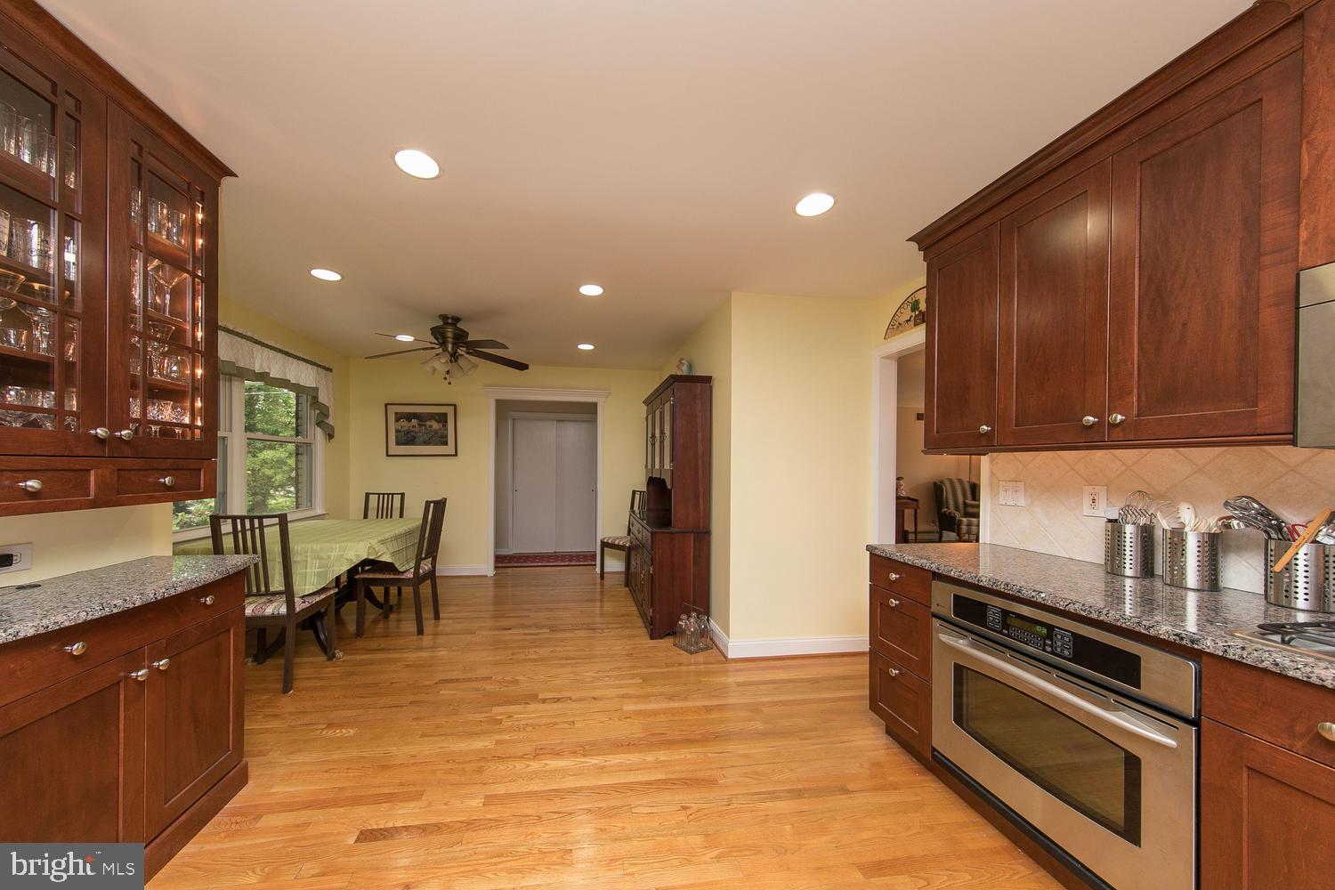 2013 Surrey Road Oreland, PA 19075 - Photo 9 of 29 Kitchen