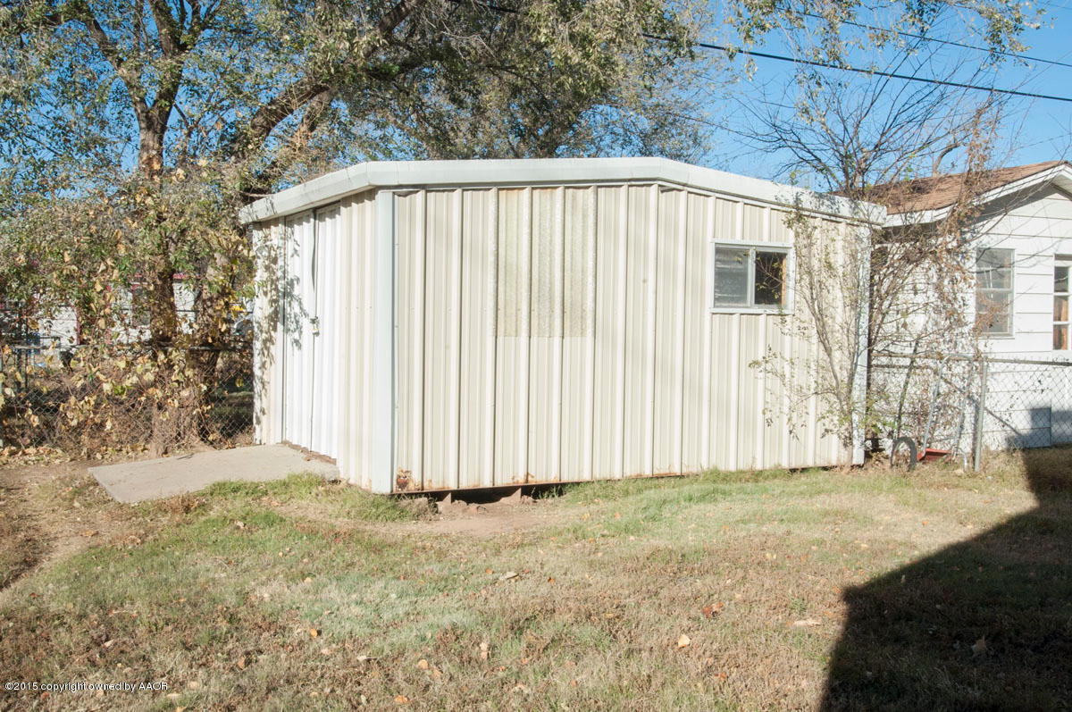 4418 South Lipscomb Street Amarillo, TX 79110 - Photo 33 of 33 STORAGE VIEW 1