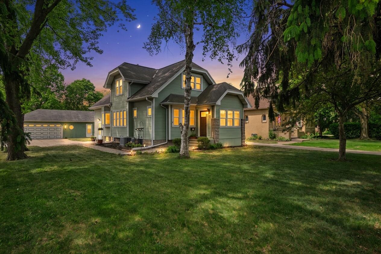 333 West Bender Road Glendale, WI 53217 - Photo 28 of 31 Welcome Home